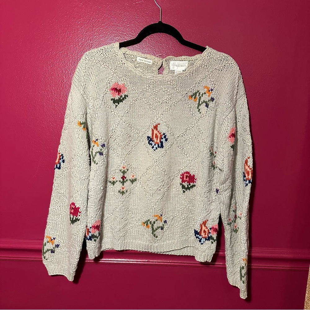 Van Heusen Vintage Floral Hand Knit Sweater